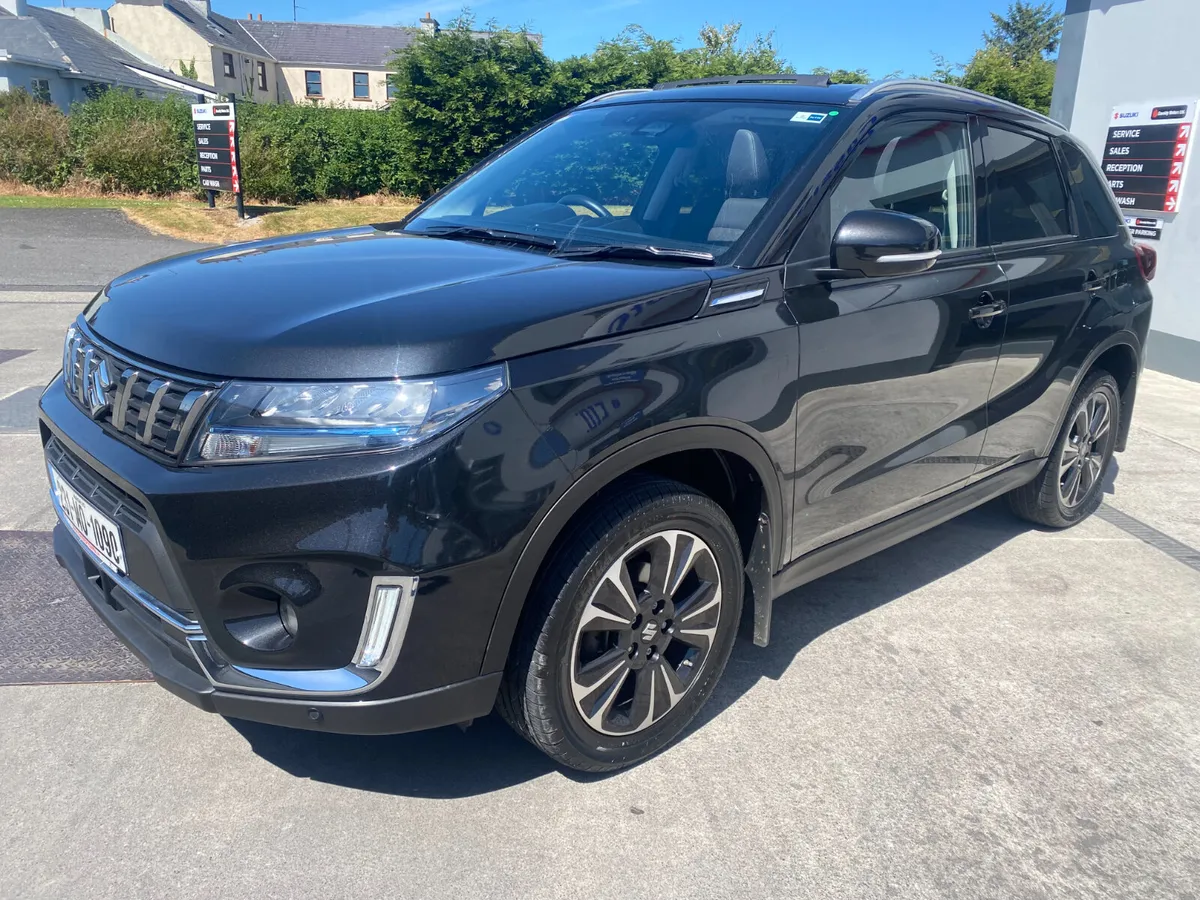 2023 Suzuki Vitara**ALLGRIP*4X4**HYBRID** - Image 3
