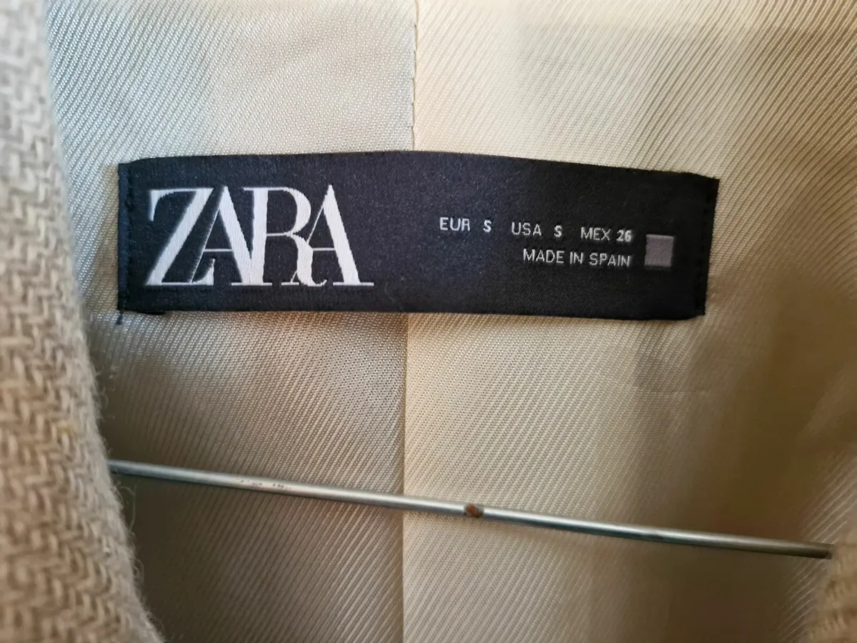 Ladies clothing - Image 3