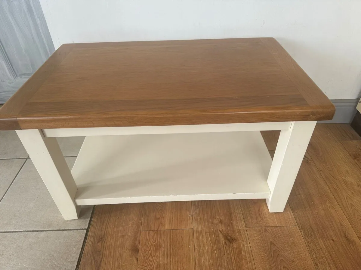 Coffee table - Image 1