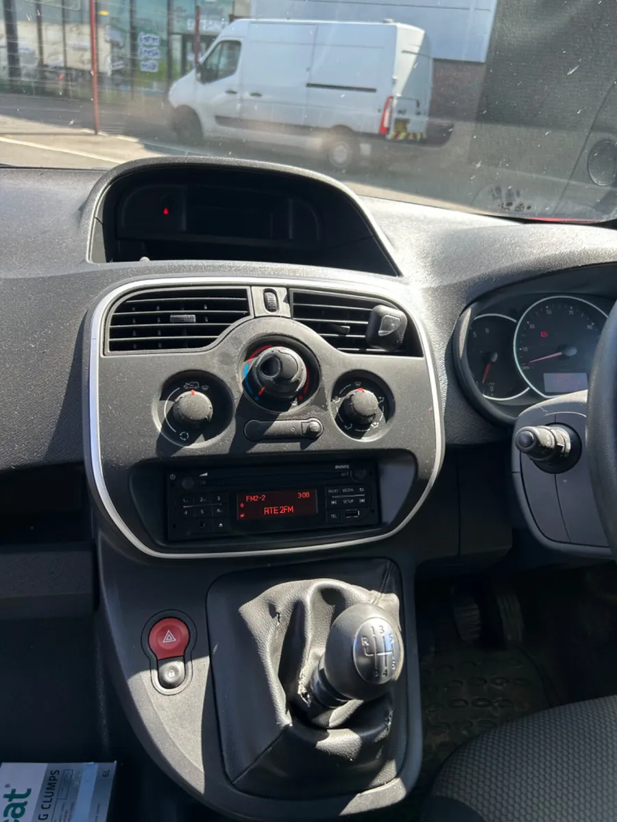 Renault Kangoo 2020 - Image 4