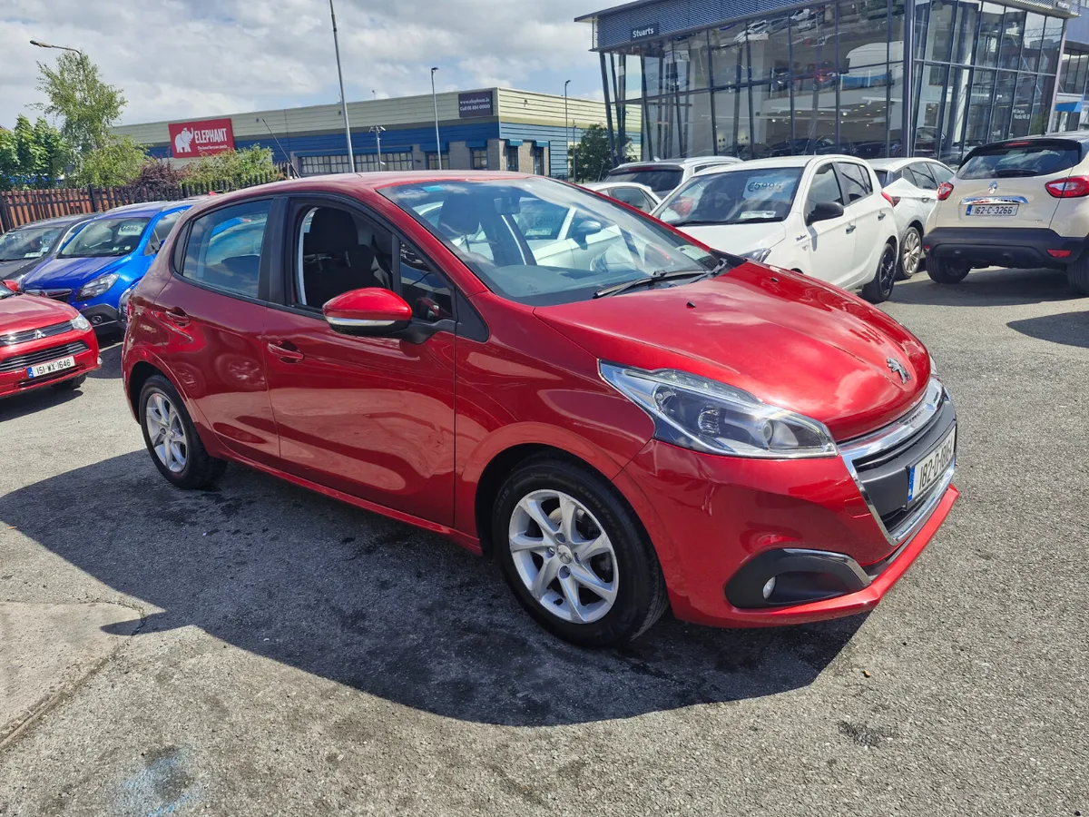 Peugeot 208 2018 - Image 3