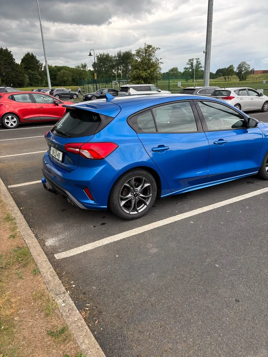 Ford Focus ST Line 2019 - Image 3