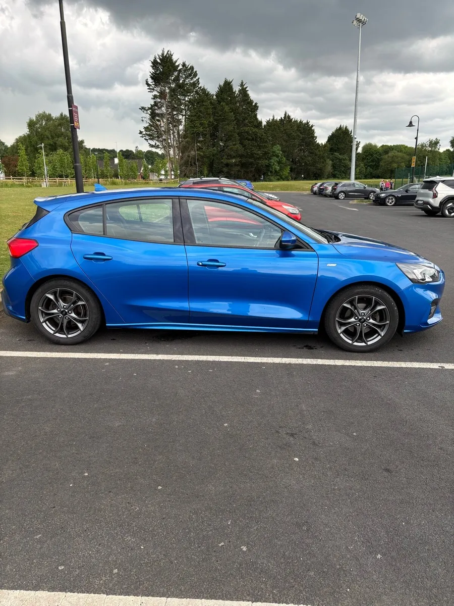 Ford Focus ST Line 2019 - Image 4
