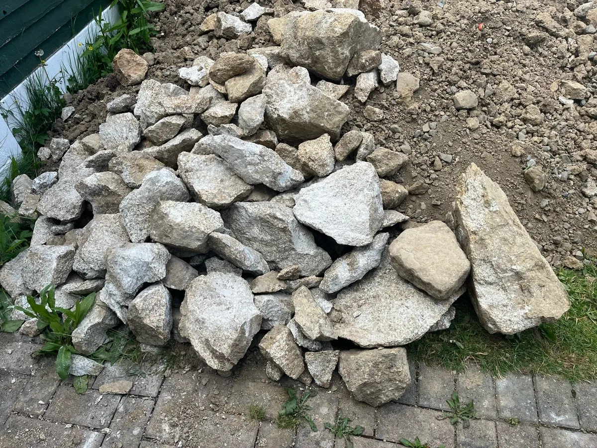 Granite blocks - Image 1