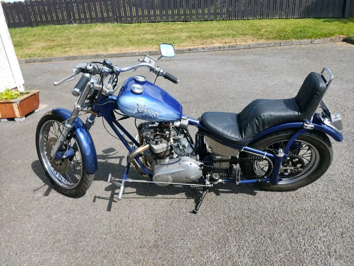 Triumph chopper - Image 2
