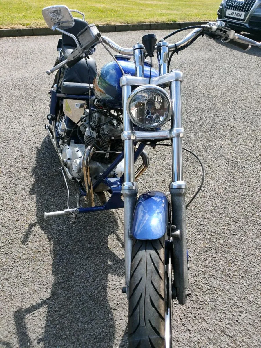 Triumph chopper - Image 3