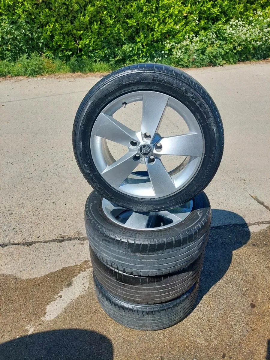 SKODA, SEAT VW  17" ALLOY WHEELS AND TYRES - Image 1