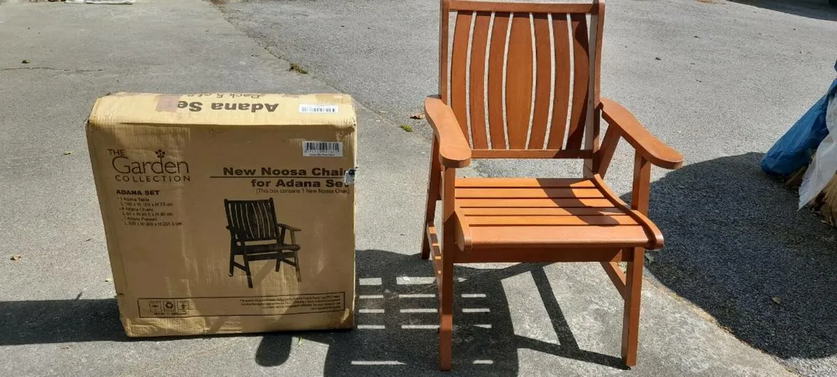 Garden furniture - Image 1