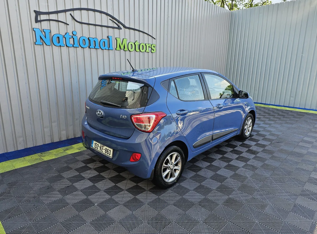2015 Hyundai i10 1.0 Deluxe - Image 3
