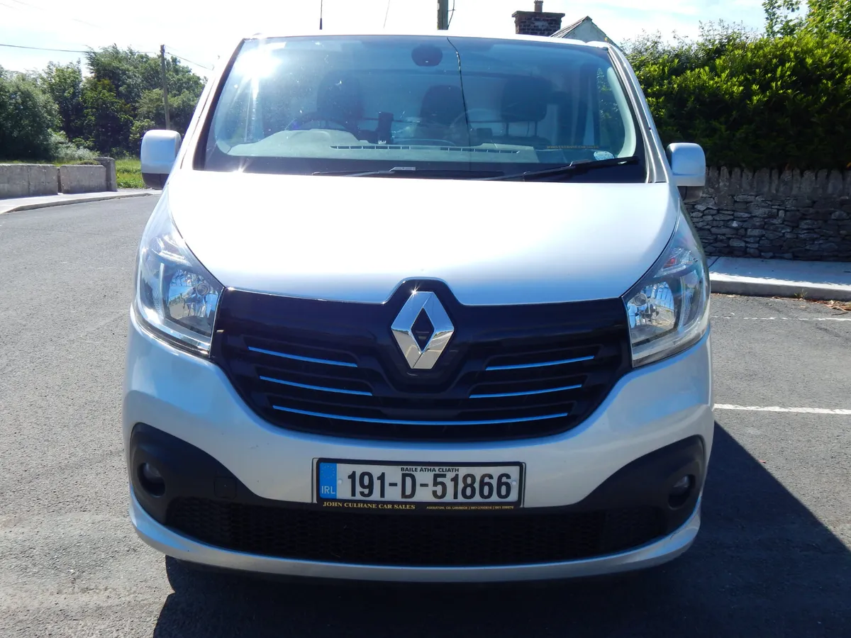 2019 Renault Trafic Sport Long Tax & Test 03/26 - Image 3