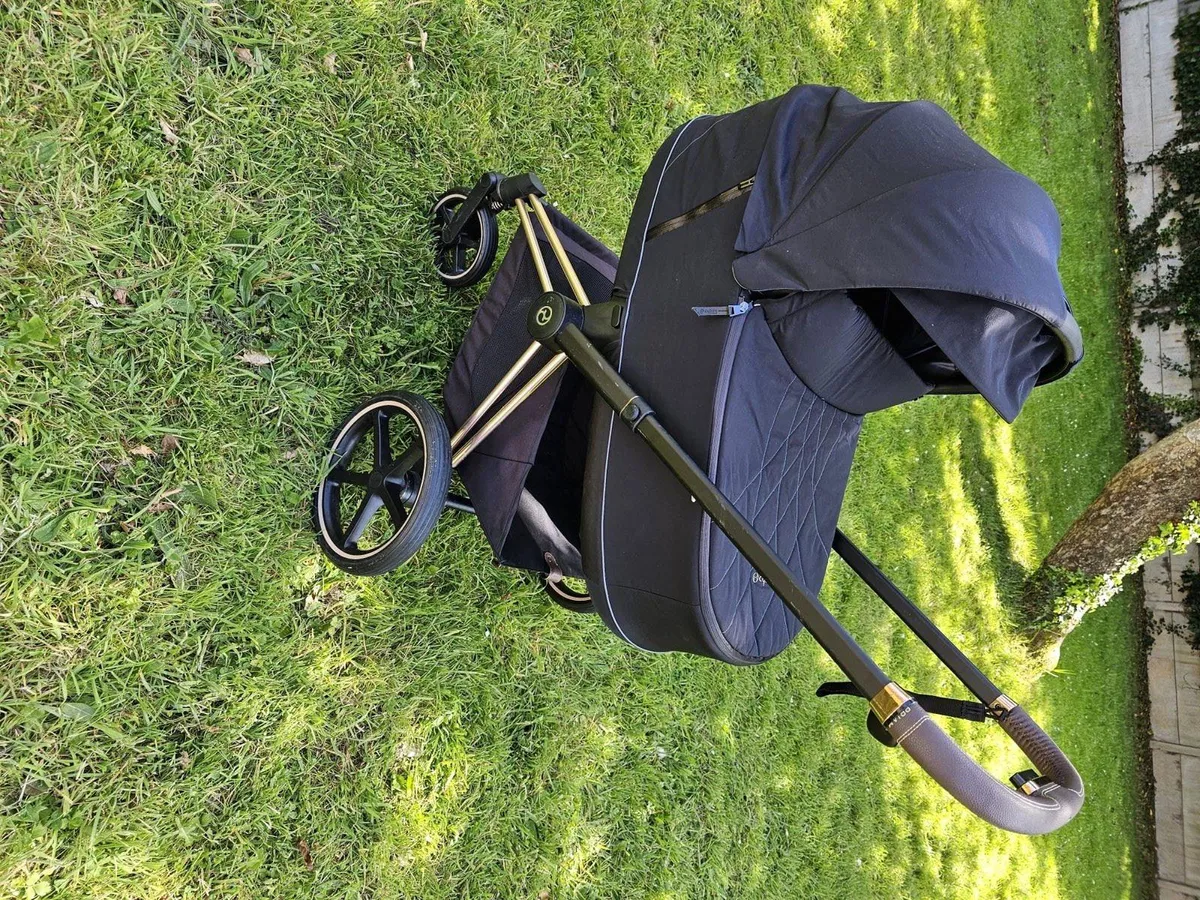 Cybex Priam travel system, carrycot, buggy, footmu - Image 2