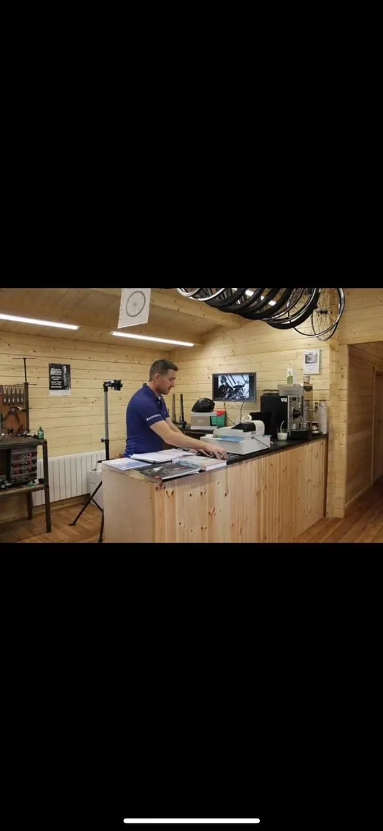 Log Cabin - Image 2