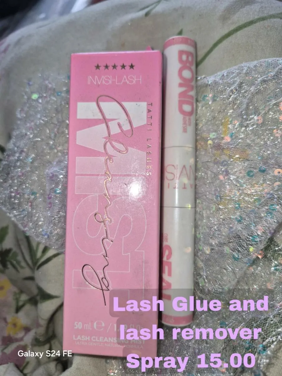Makeup - Image 2