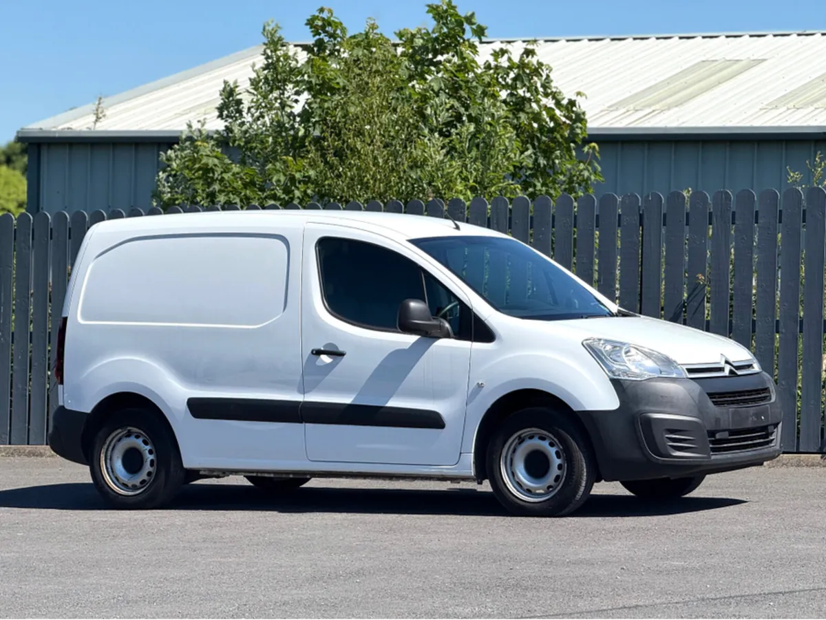 Citroen Berlingo 2017 CITROEN BERLINGO €7999 NO VA - Image 4