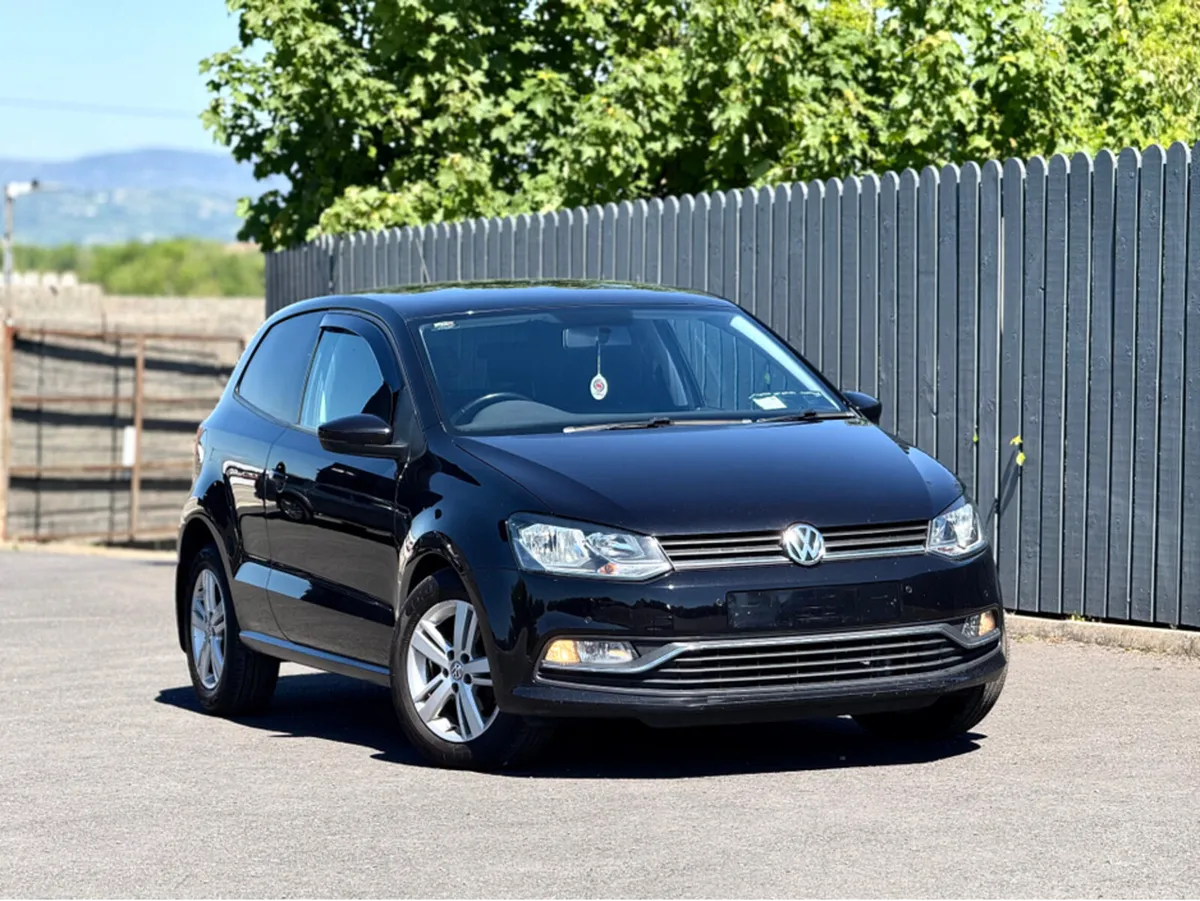 Volkswagen Polo 2016 Volkswagen Polo REDUCED TO SE - Image 1