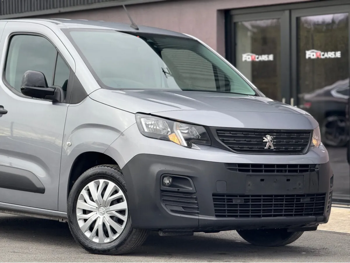 Peugeot Partner 2022 Peugeot Partner Professional - Image 2