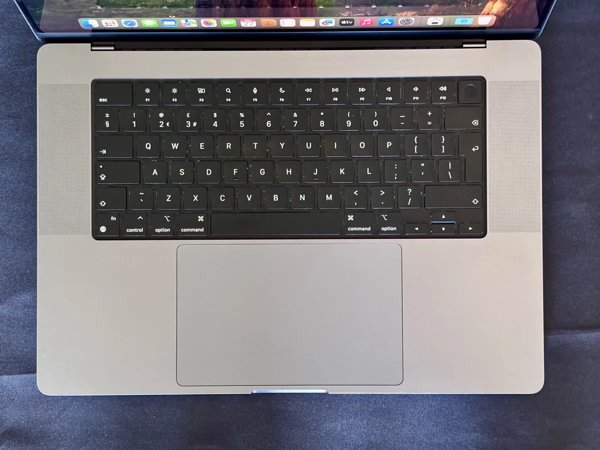 MacBook Pro M1 32GB Ram 1TB SSD - Boxed AppleCare - Image 4