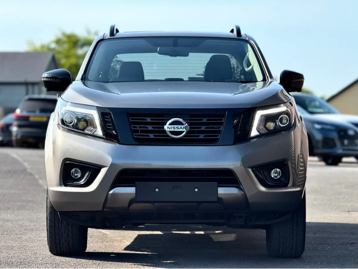 Nissan Navara 2021 Nissan Navara N-GUARD DCI AUTO - Image 2