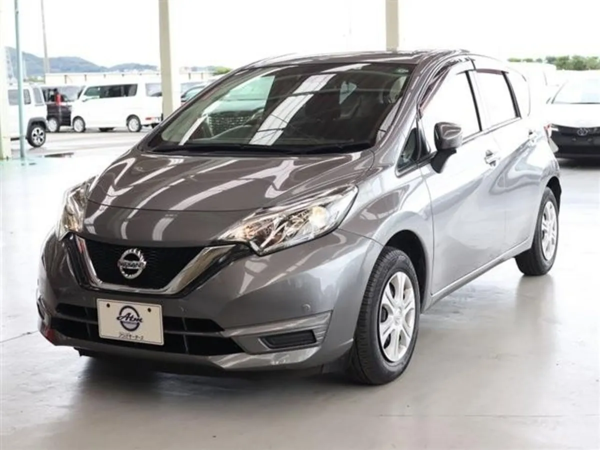Nissan note Grey 2019 - Image 2