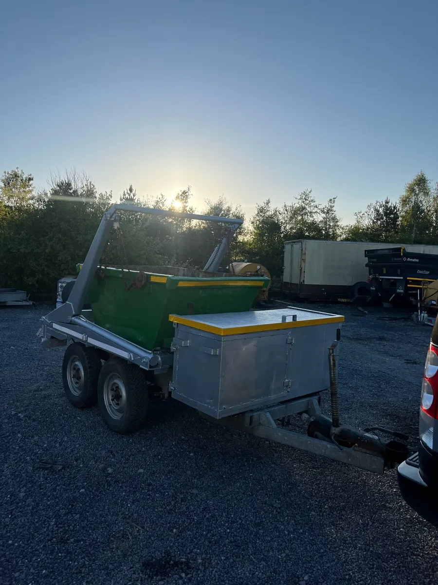 Skip trailer - Image 4