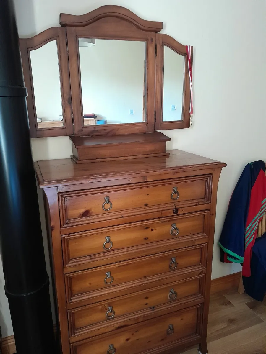 Chest of Drawers - Image 1