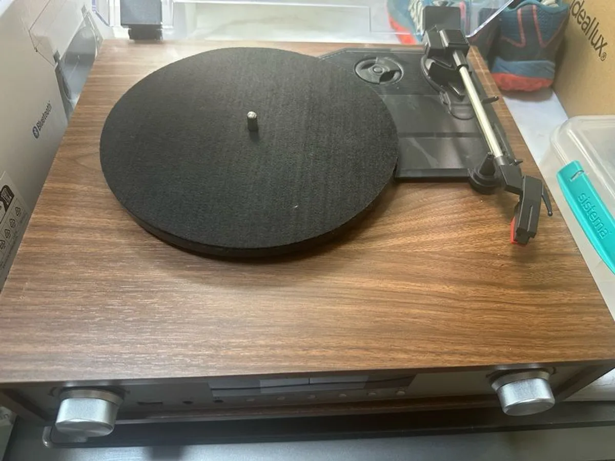 record player - Image 3