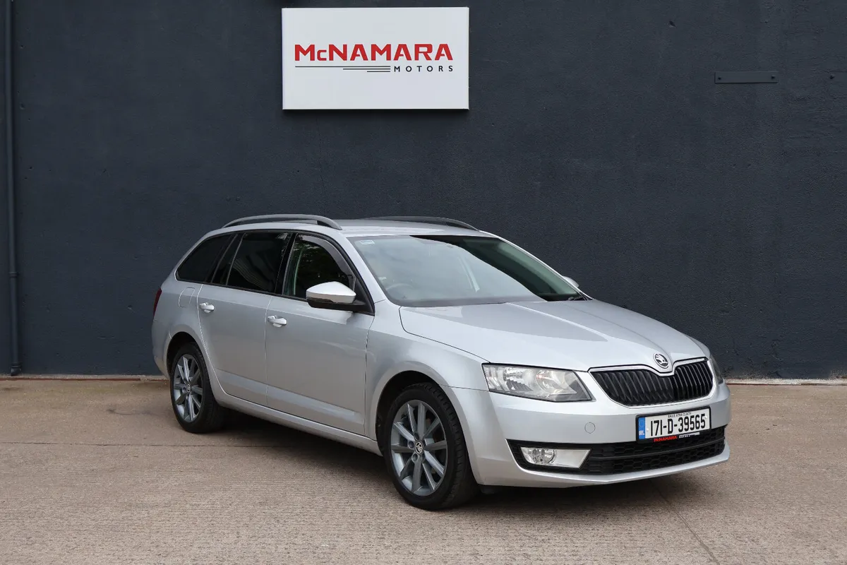Skoda Octavia Combi low Km's new NCT - Image 1