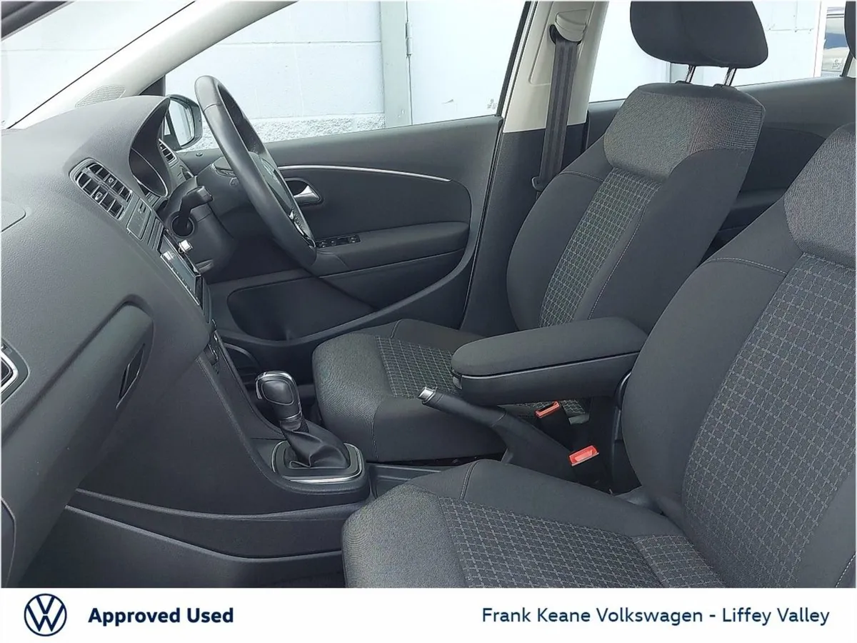 Volkswagen Polo Trendline Auto 1.0 5DR  now IN St - Image 4