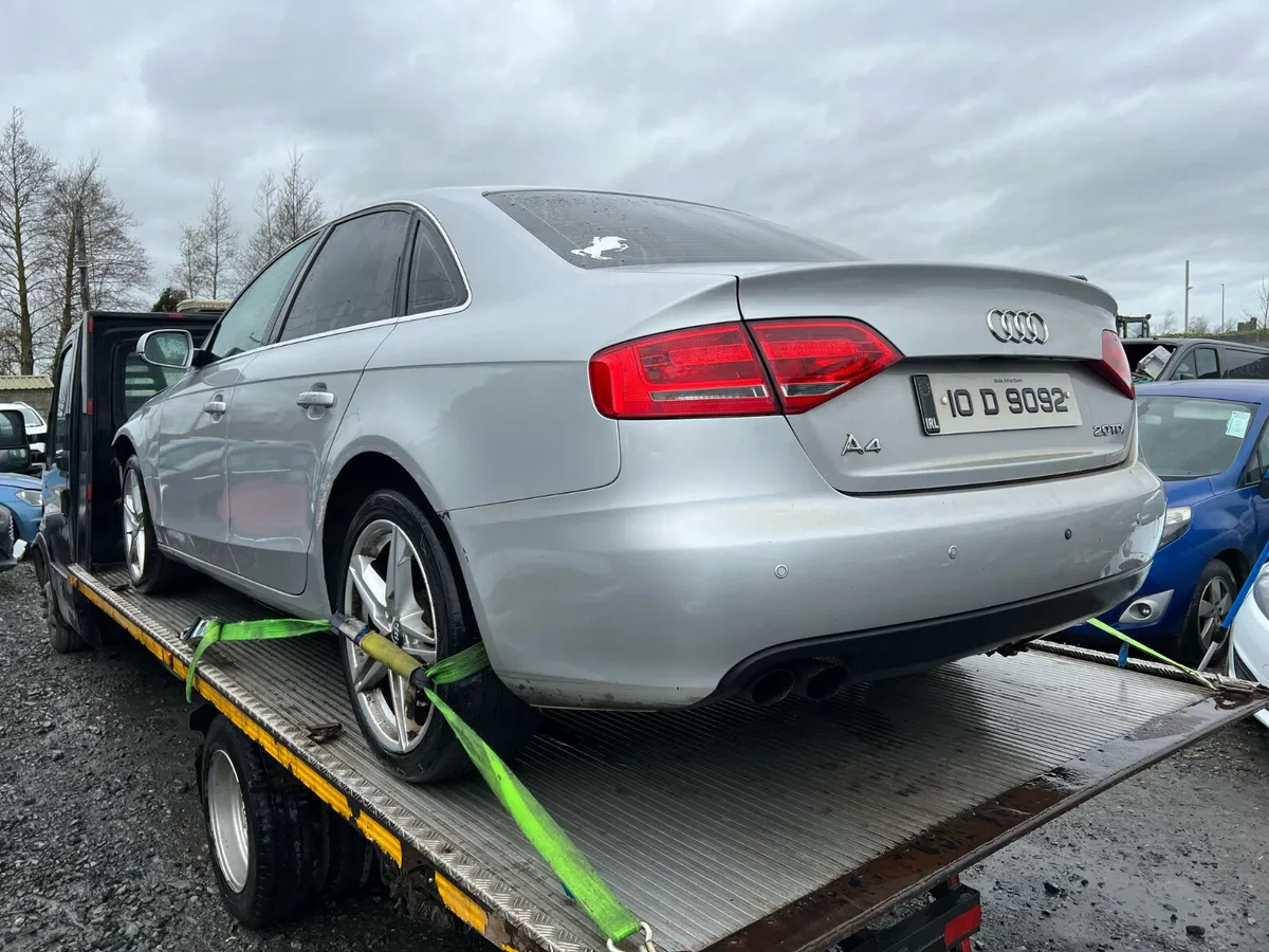 2010  Audi A4 2.0 Tdi no offers - Image 4
