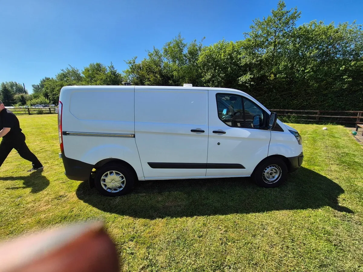 Ford Transit Custom 2017 - Image 1
