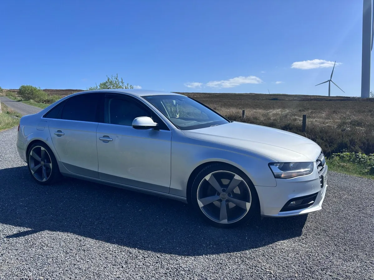 2012 Audi A4 - Image 2
