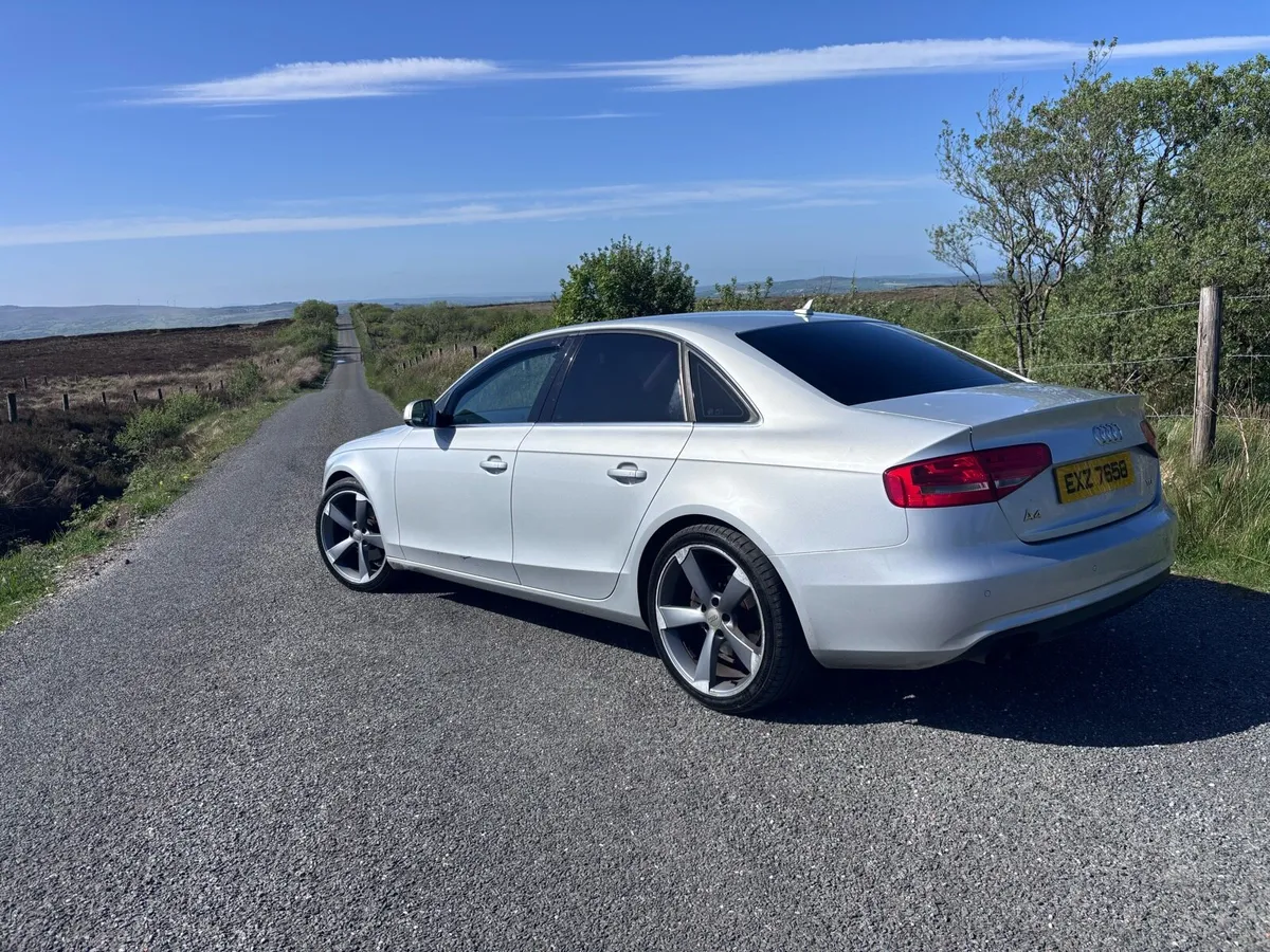 2012 Audi A4 - Image 4