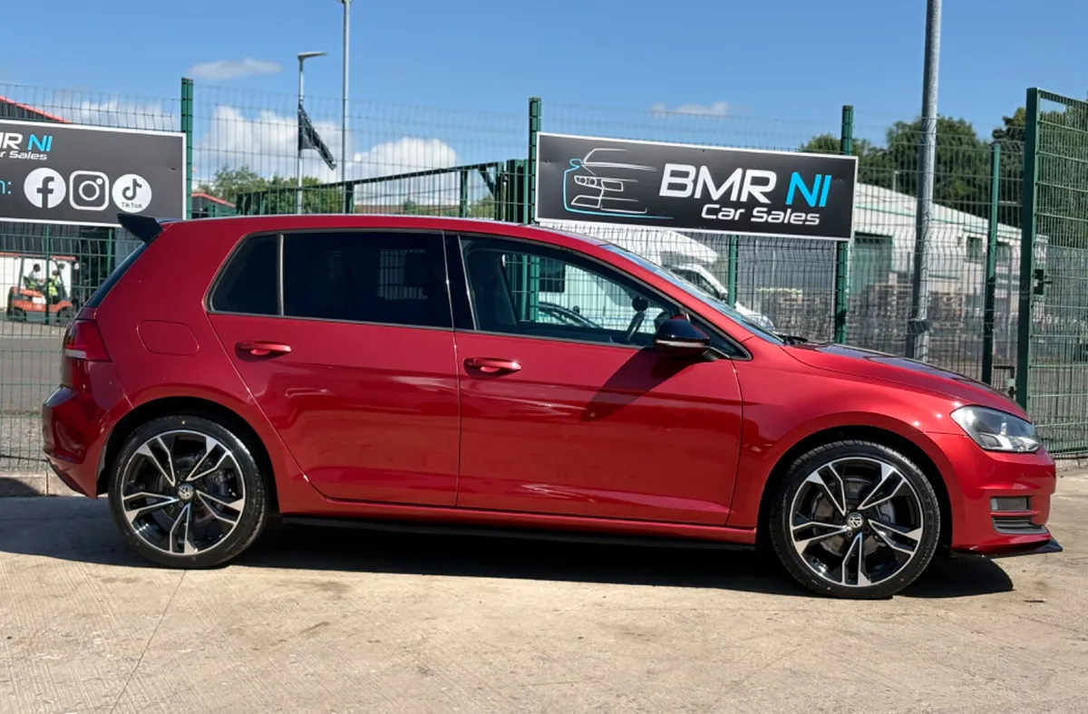 VW GOLF 1.6 TDI MK7 Top Spec - Image 2