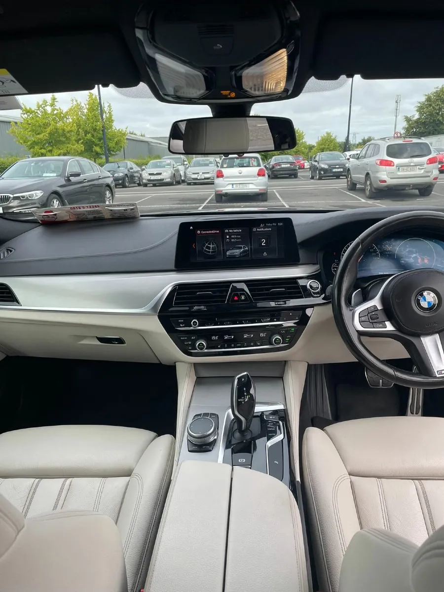 BMW 5-Series M-Sport - Image 4