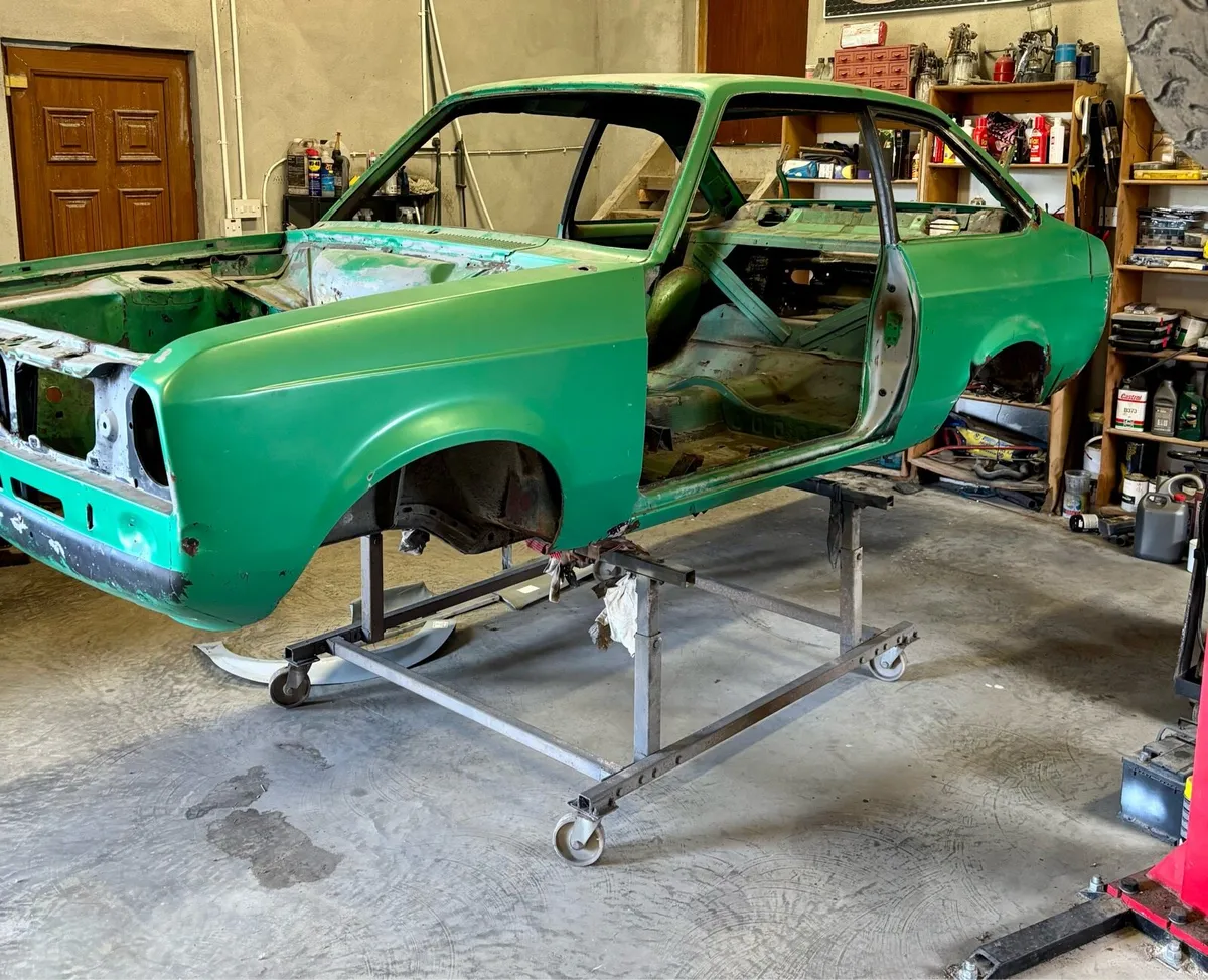 Ford escort shell - Image 2
