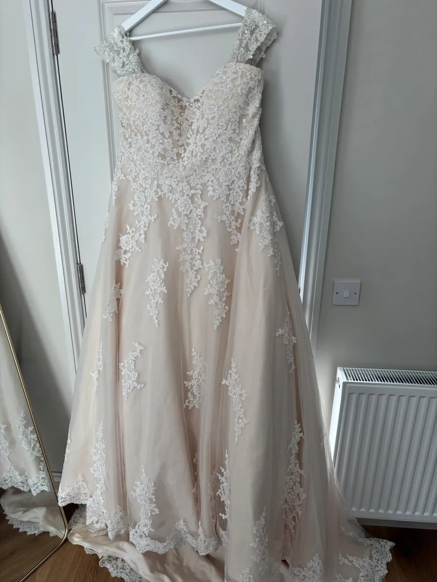 Wedding Dress - Image 4