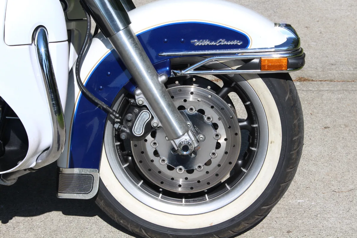 2006 Harley Ultra Classic - Image 3