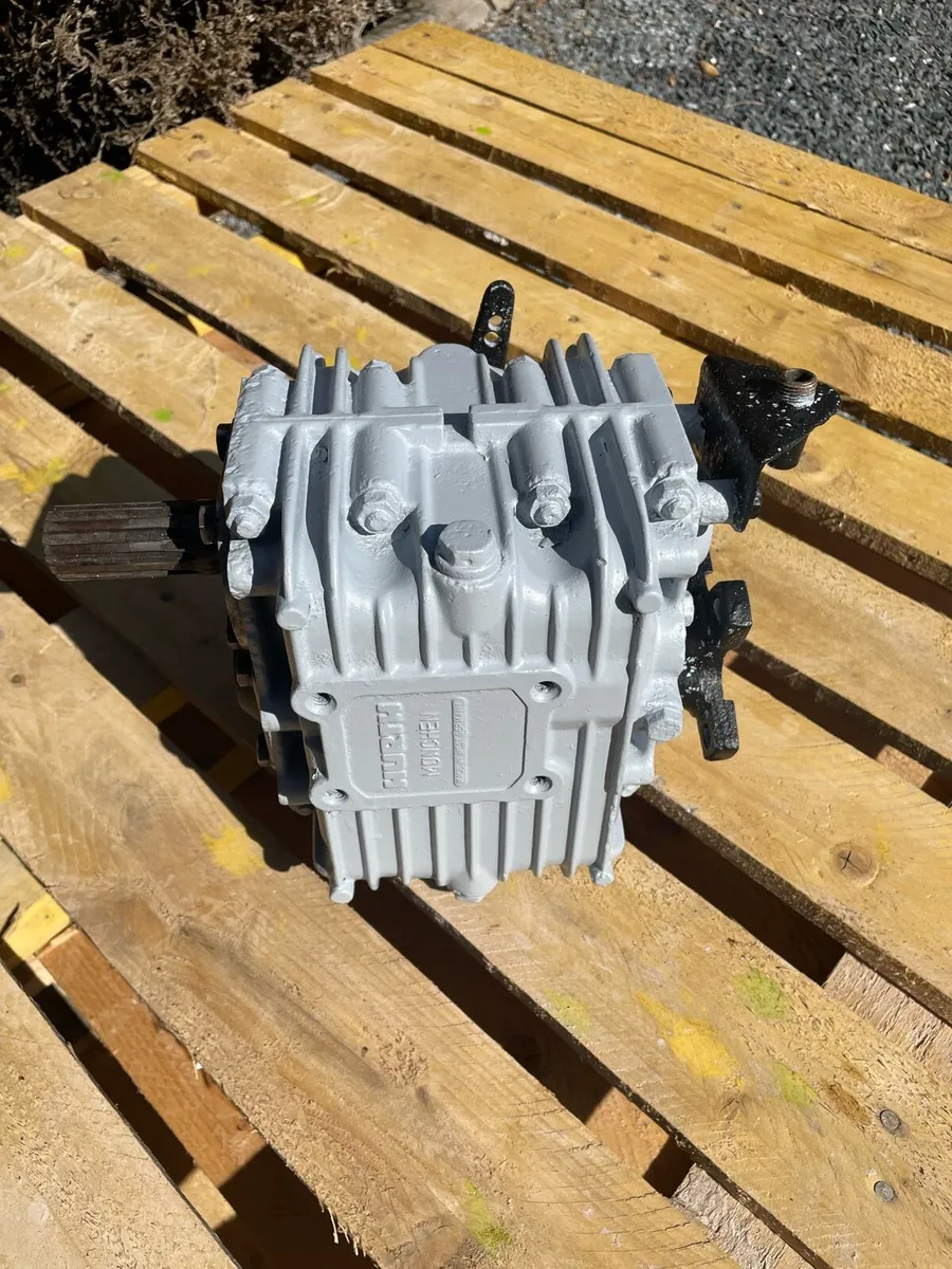 Marine gearbox - Image 1