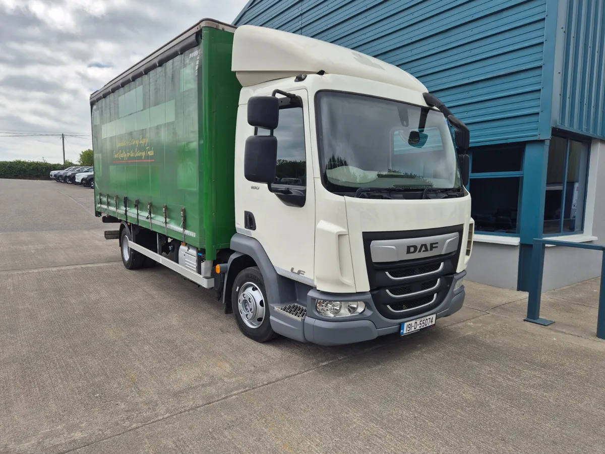 2019 DAF LF CURTAIN - Image 1