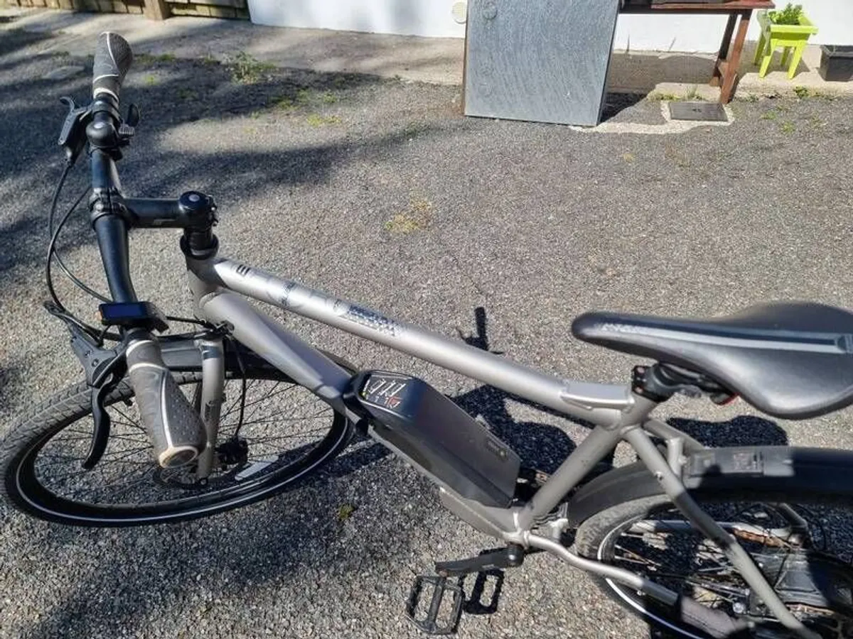 Carrera Subway E electric bike - Image 4