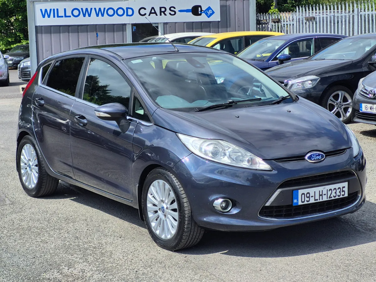 Ford Fiesta 1.6tdci titanium 2009 nct 01/26 - Image 3