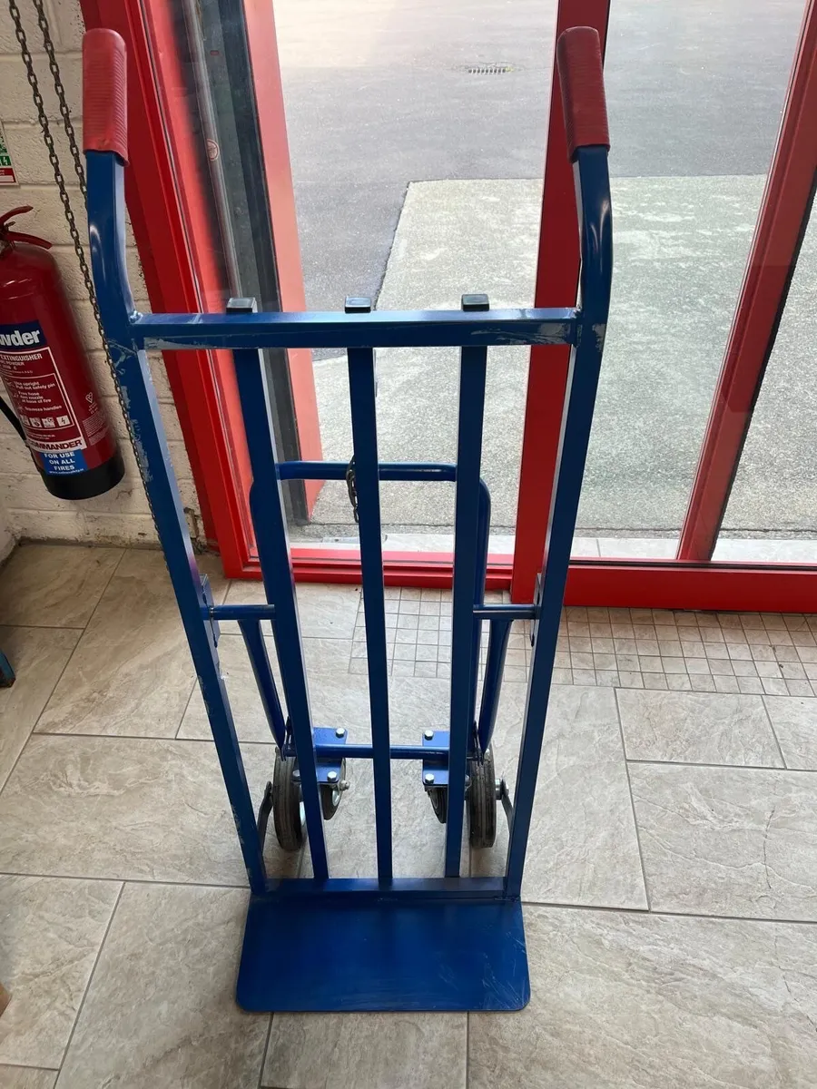 Industrial trolley - Image 1