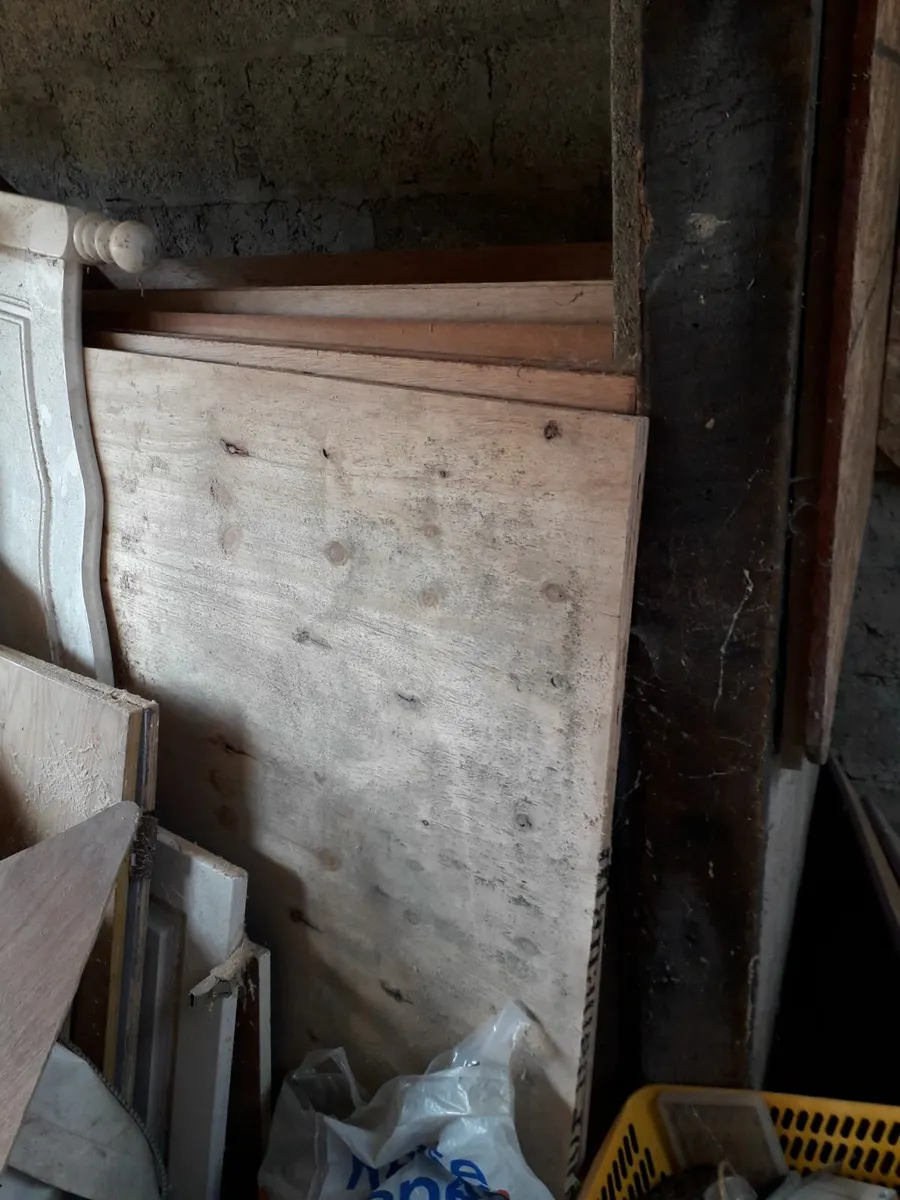 6 x sheets plywood 8ft x 4ft unused 60 e the lot - Image 1