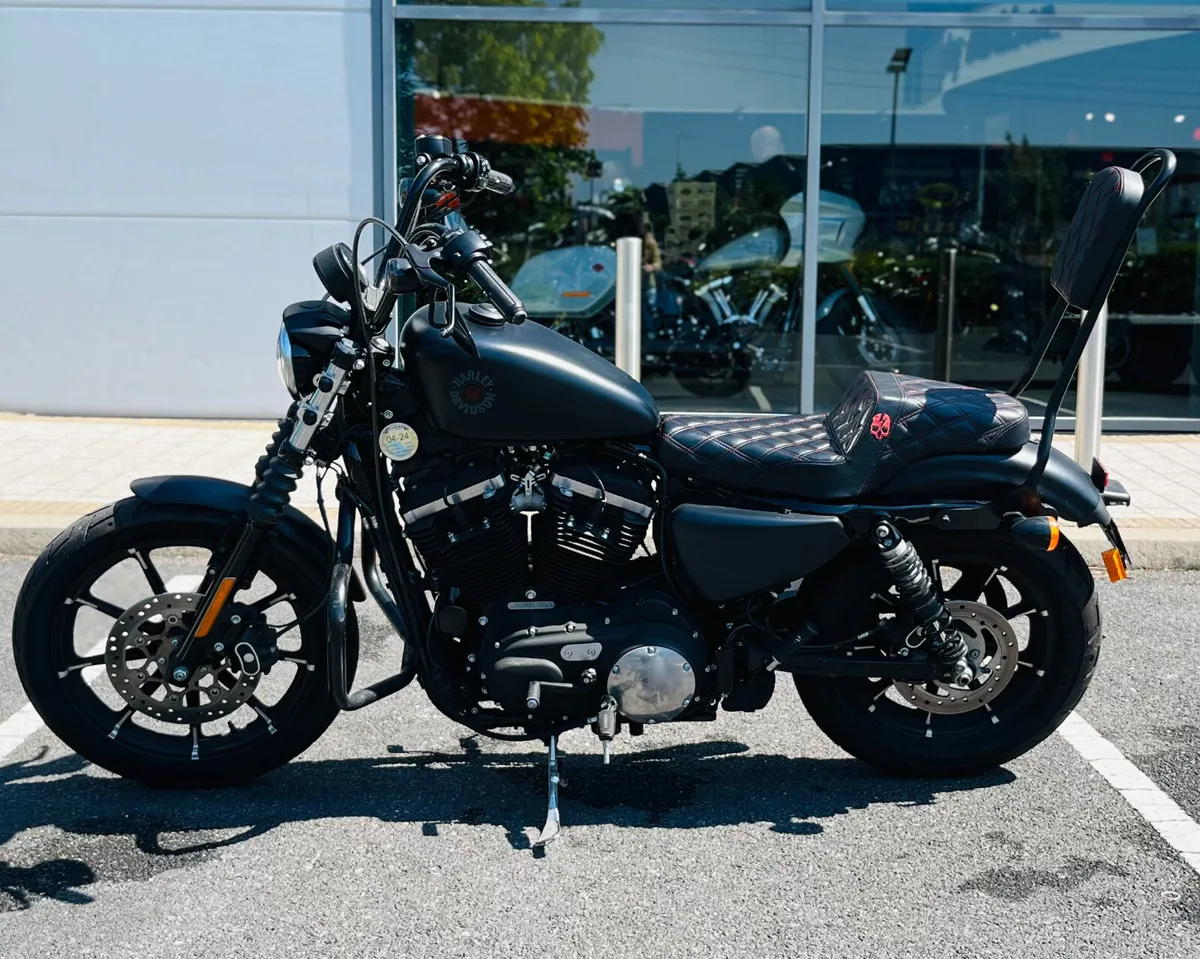 IRON 883 CUSTOM BY DUBLIN H-D - Image 4