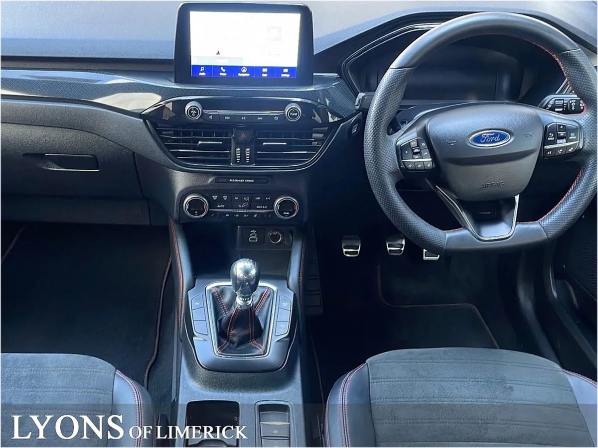 Ford Kuga 1.5 Ecoblue 120PS St-line X - Image 4