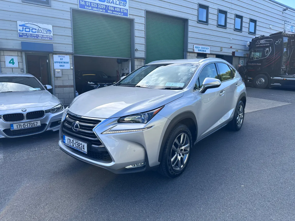 Lexus NX300H, 2017 - Image 3