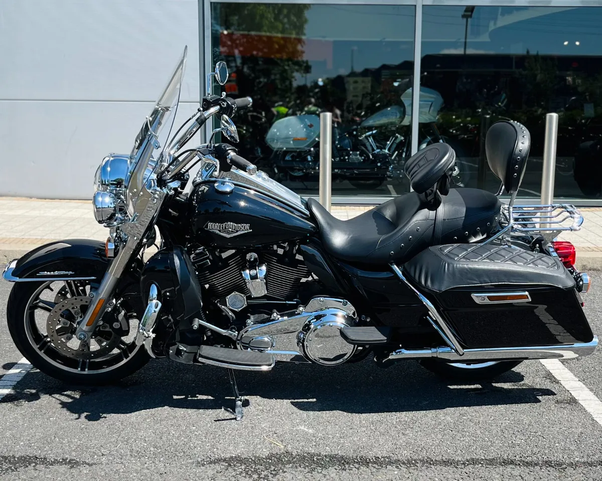 HARLEY-DAVIDSON ROAD KING + EXTRAS - Image 4
