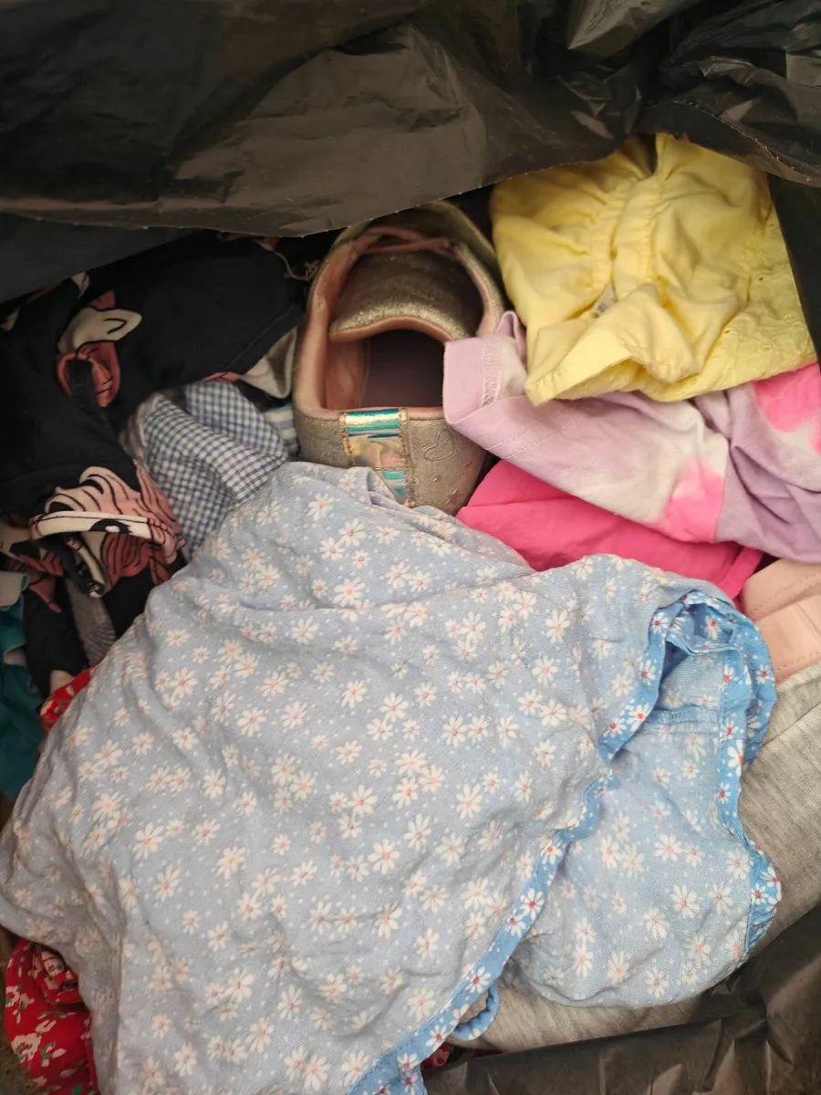 Children's clothes - Image 2