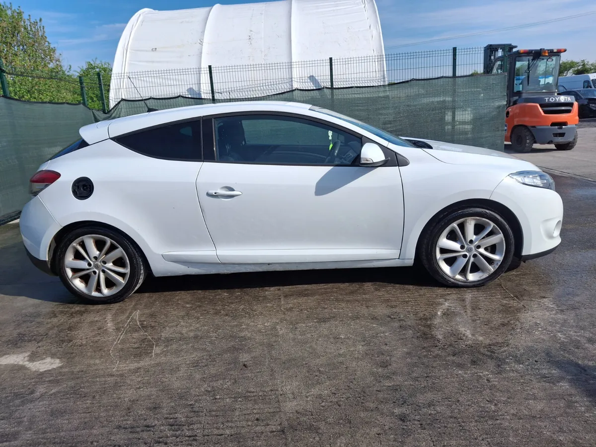2013 Renault Megane  1.5 Diesel - Image 3