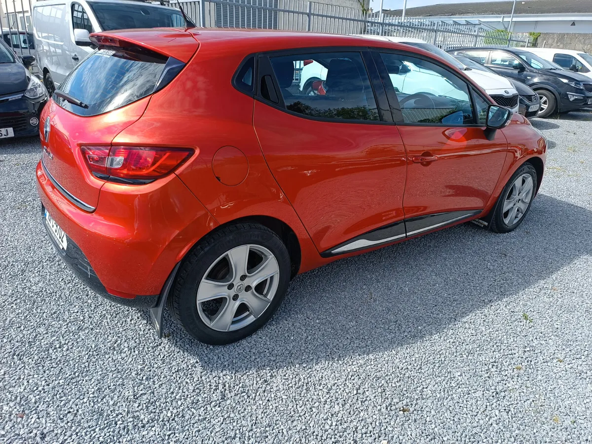 2016 Renault Clio 1.2 dynamique nav - Image 4